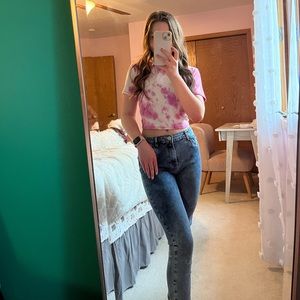 Tie die white and hot pink cropped tee!!